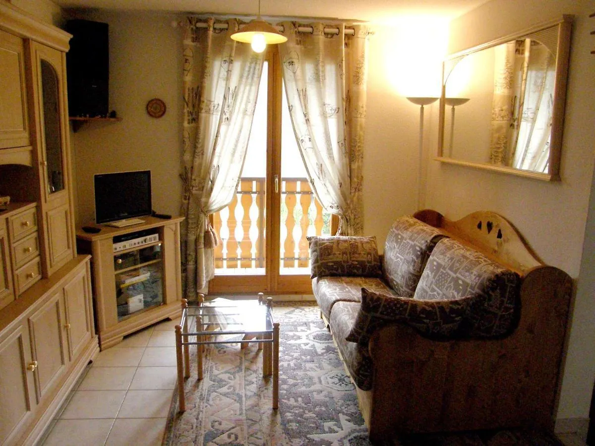 Appartement Charmant Chatel 70 M² + Terrasse Apartment